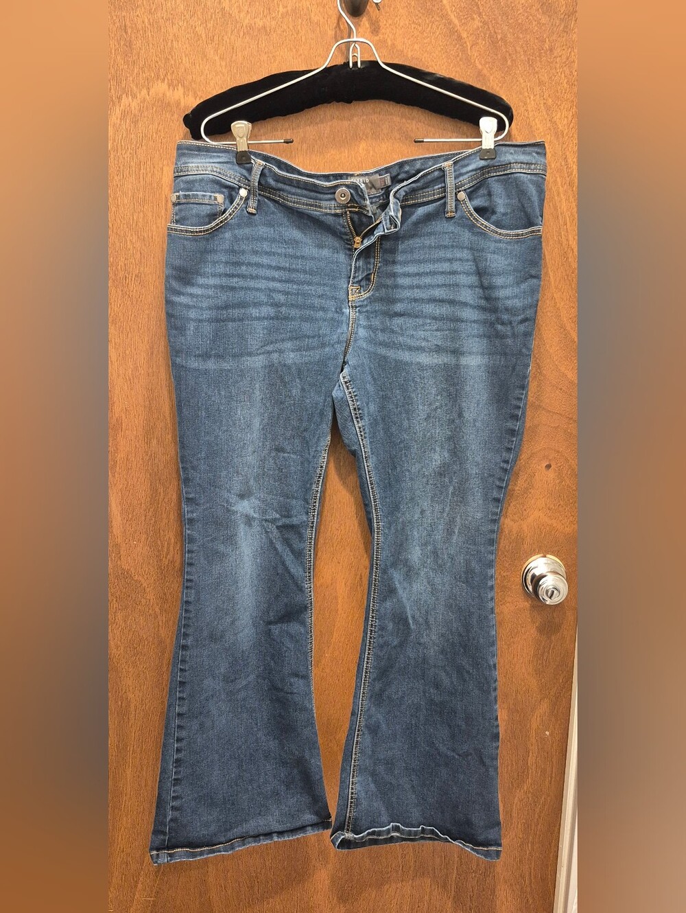 torrid Women’s Blue Bootcut Jeans